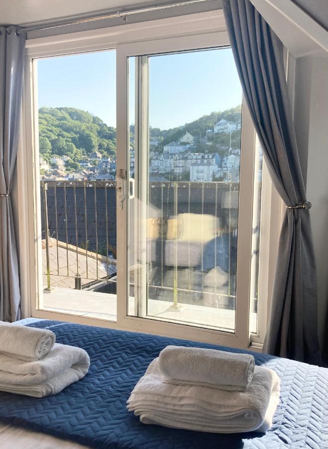 Looe With A View - Entire Apartment With Free Allocated Parking Zewnętrze zdjęcie