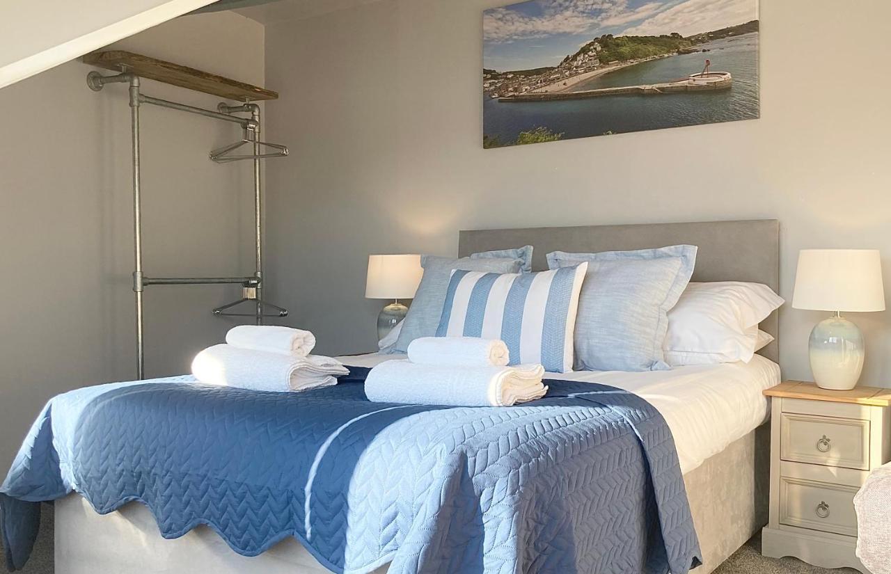 Looe With A View - Entire Apartment With Free Allocated Parking Zewnętrze zdjęcie