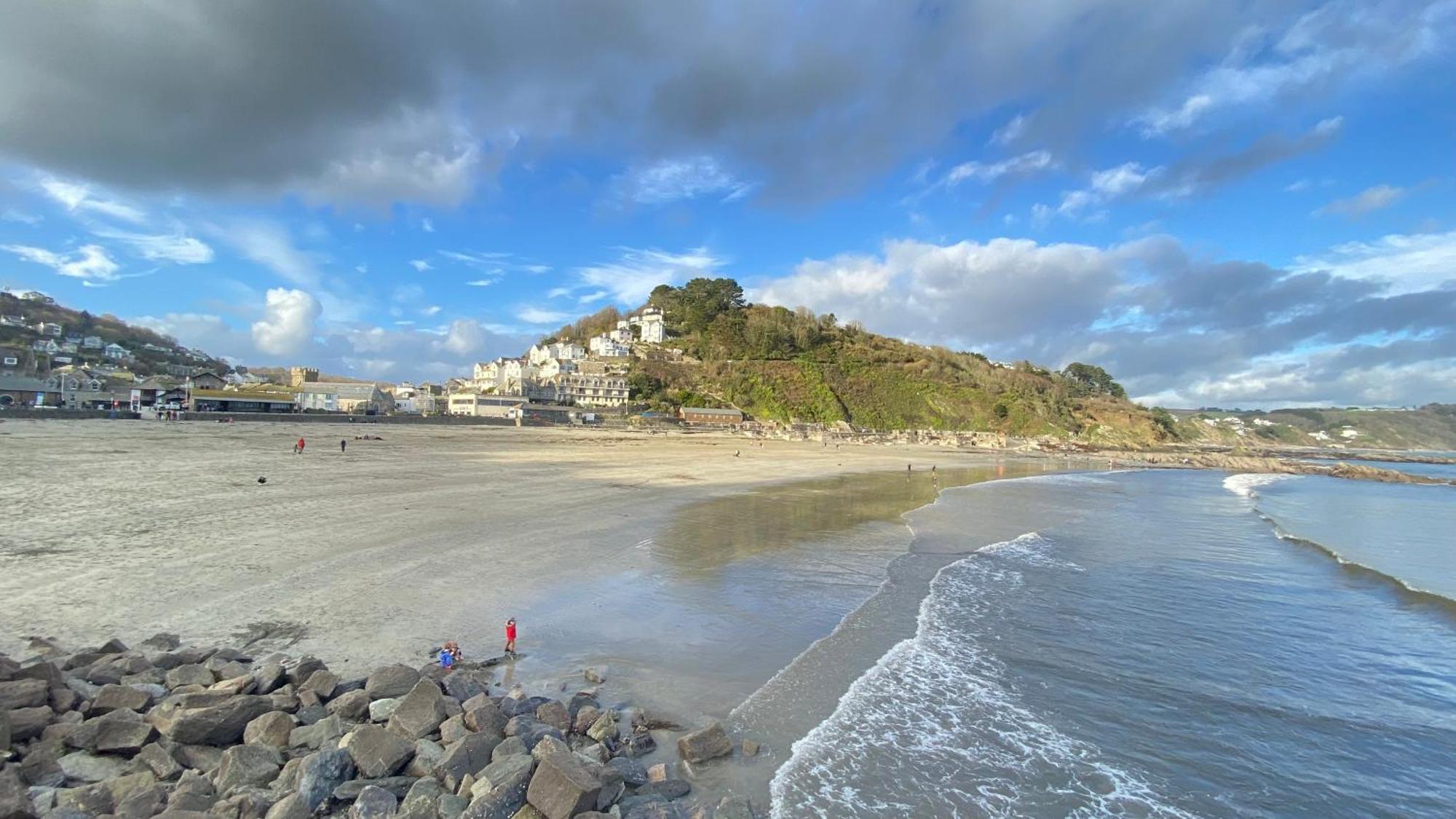 Looe With A View - Entire Apartment With Free Allocated Parking Zewnętrze zdjęcie